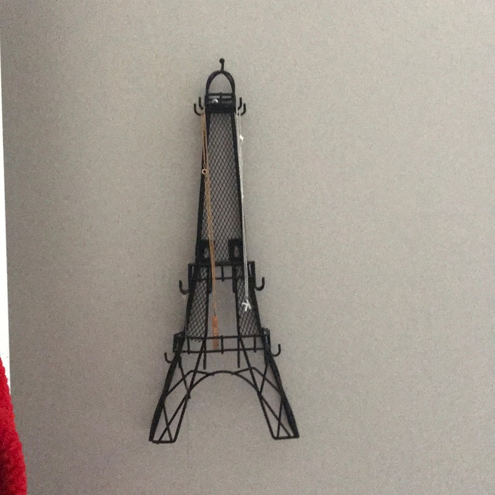 Eiffel Tower jewelry holder